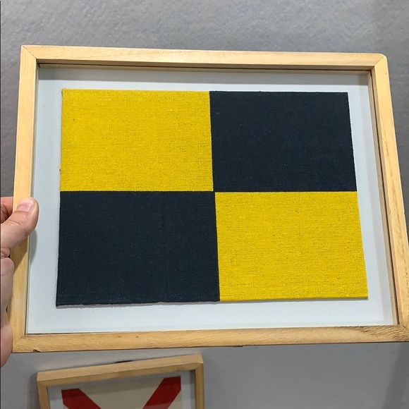 Nautical Flag/Vintage Diver Helmet Decor Set - Picture 4 of 11